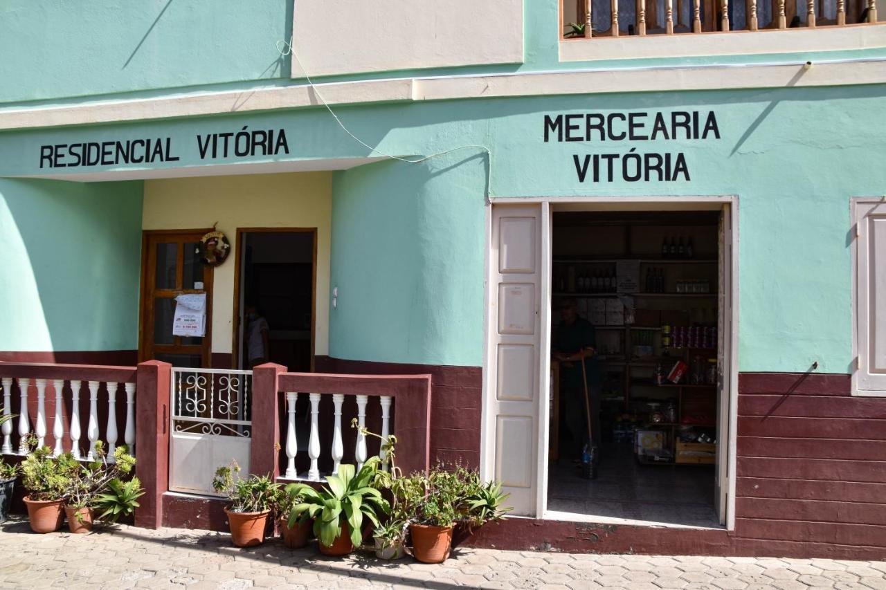 Residencial Vitoria Hotel Ponta Do Sol Luaran gambar