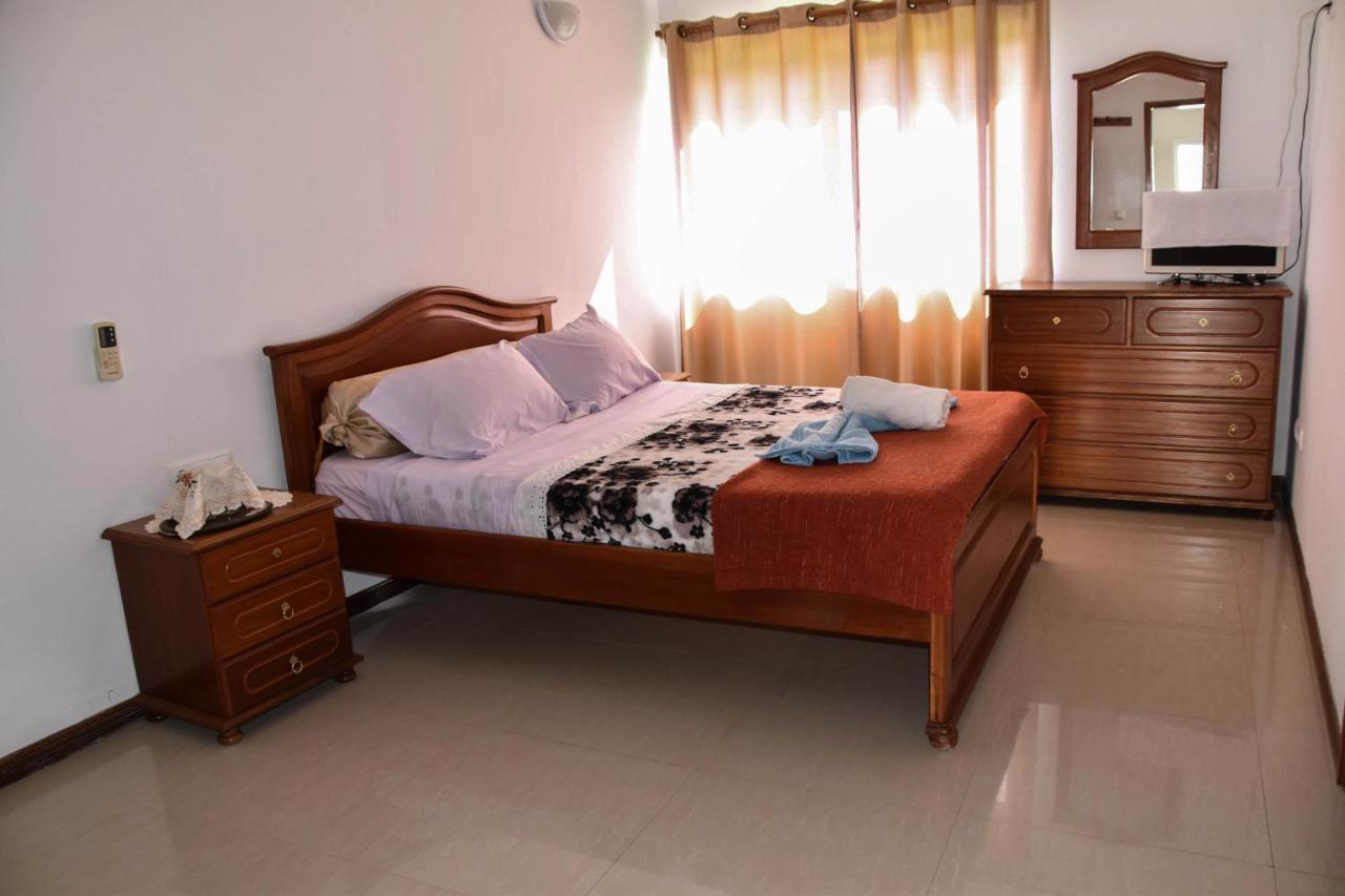 Residencial Vitoria Hotel Ponta Do Sol Luaran gambar