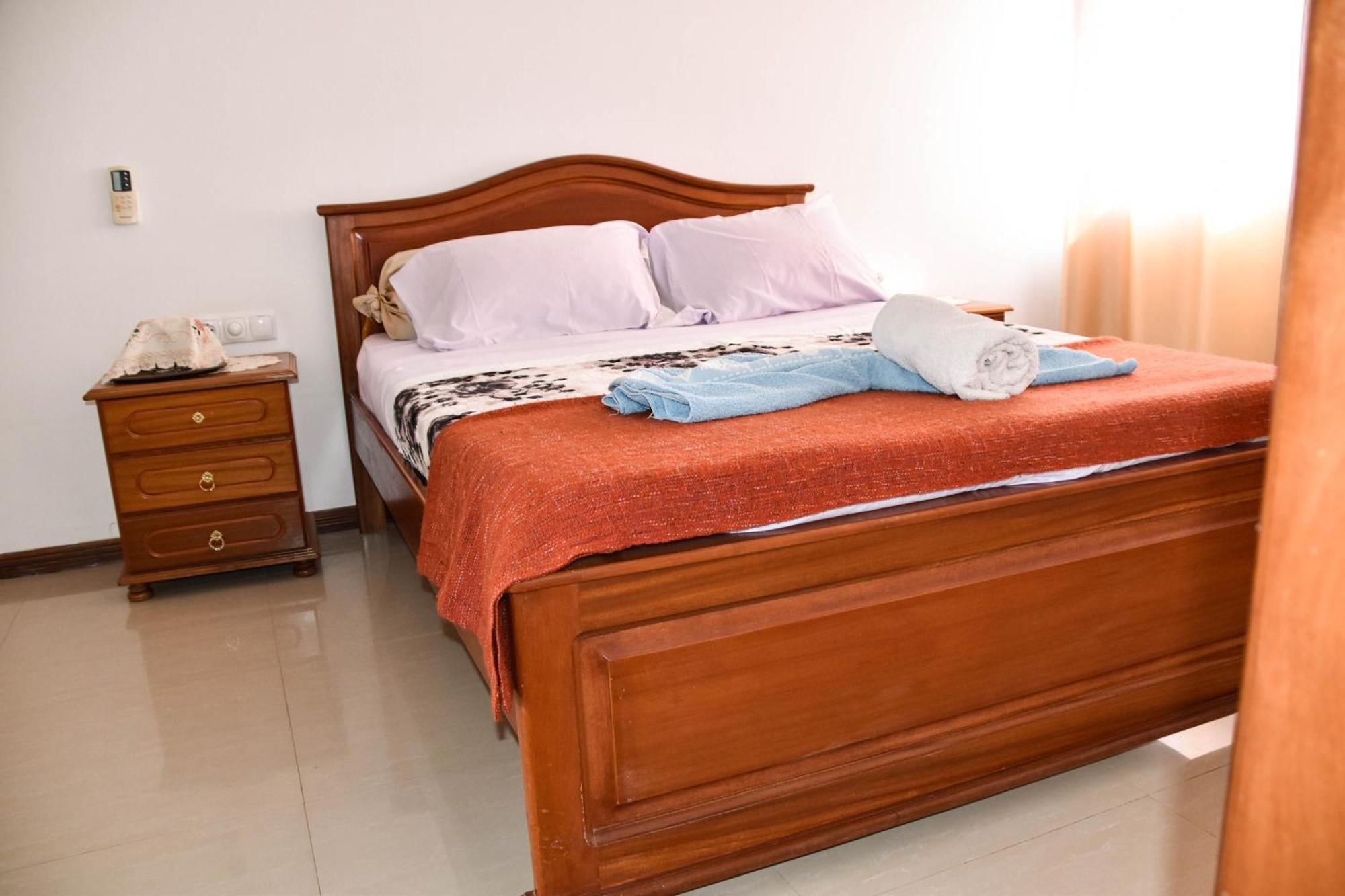 Residencial Vitoria Hotel Ponta Do Sol Luaran gambar