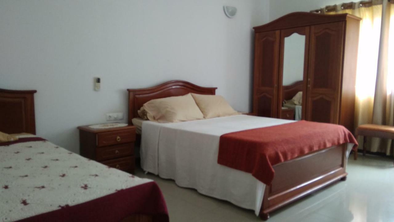 Residencial Vitoria Hotel Ponta Do Sol Luaran gambar